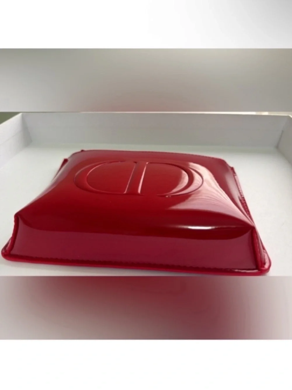 New,authentic Dior Glossy Red Cosmetic Pouch Lunar New Year 2026,limited edition